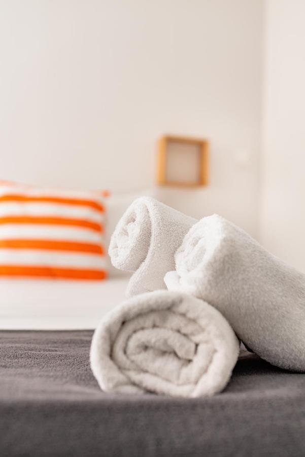 Le 9Eme- Metro Valmy-Homalyon Apartment Ngoại thất bức ảnh