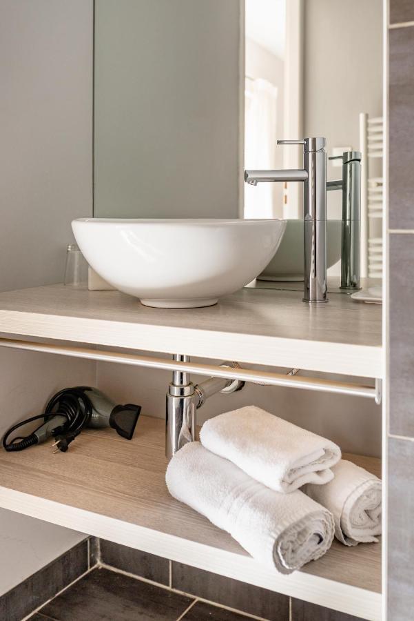 Le 9Eme- Metro Valmy-Homalyon Apartment Ngoại thất bức ảnh