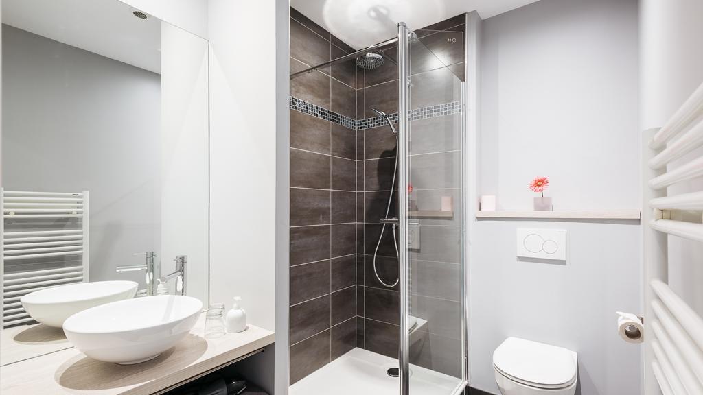 Le 9Eme- Metro Valmy-Homalyon Apartment Ngoại thất bức ảnh